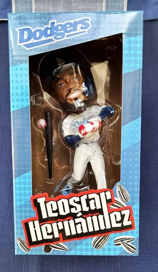 PRE ORDER - TEOSCAR HERNANDEZ SIGNED DODGERS BOBBLEHEAD W